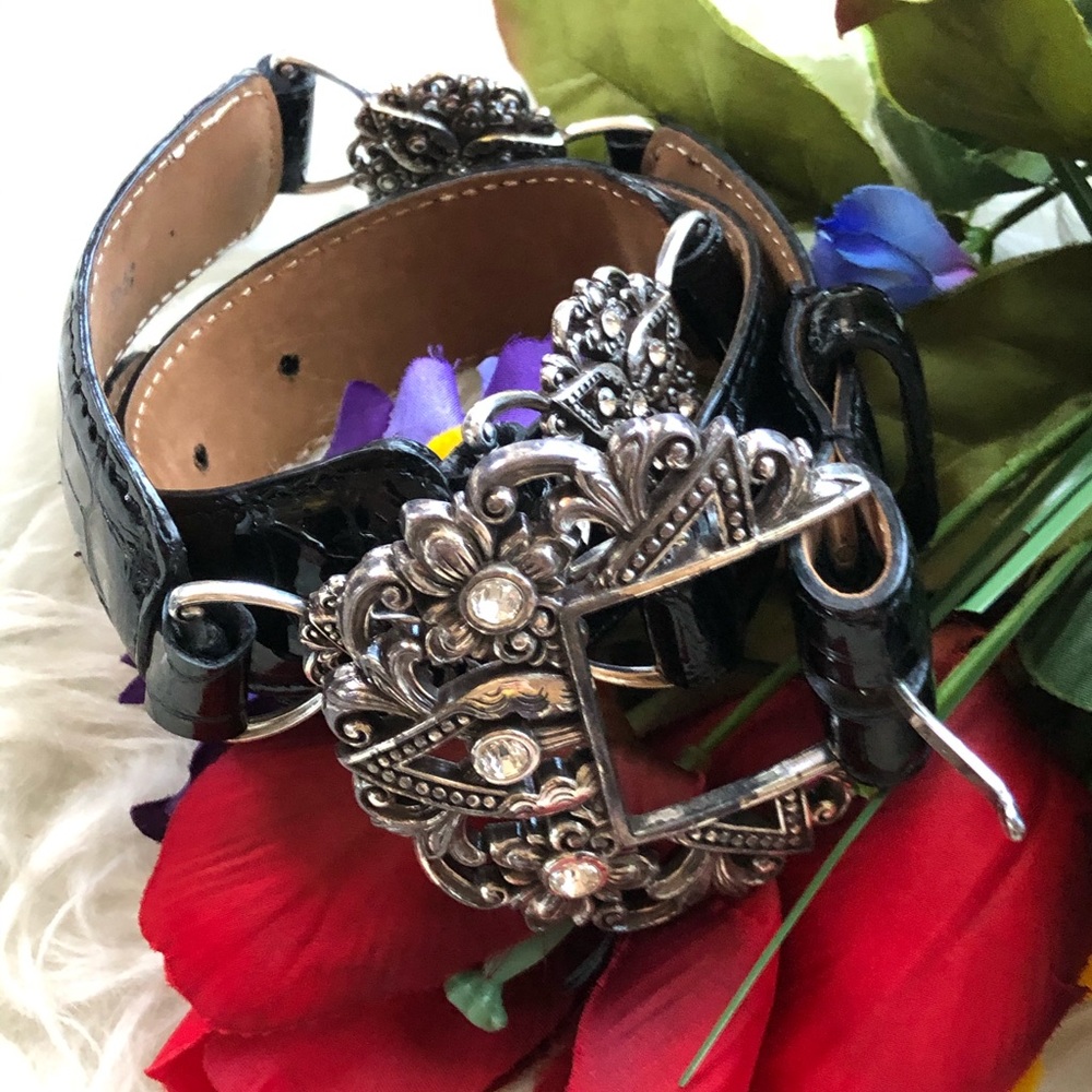 Unique Belt - image 1